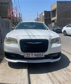 كرايسلر 300